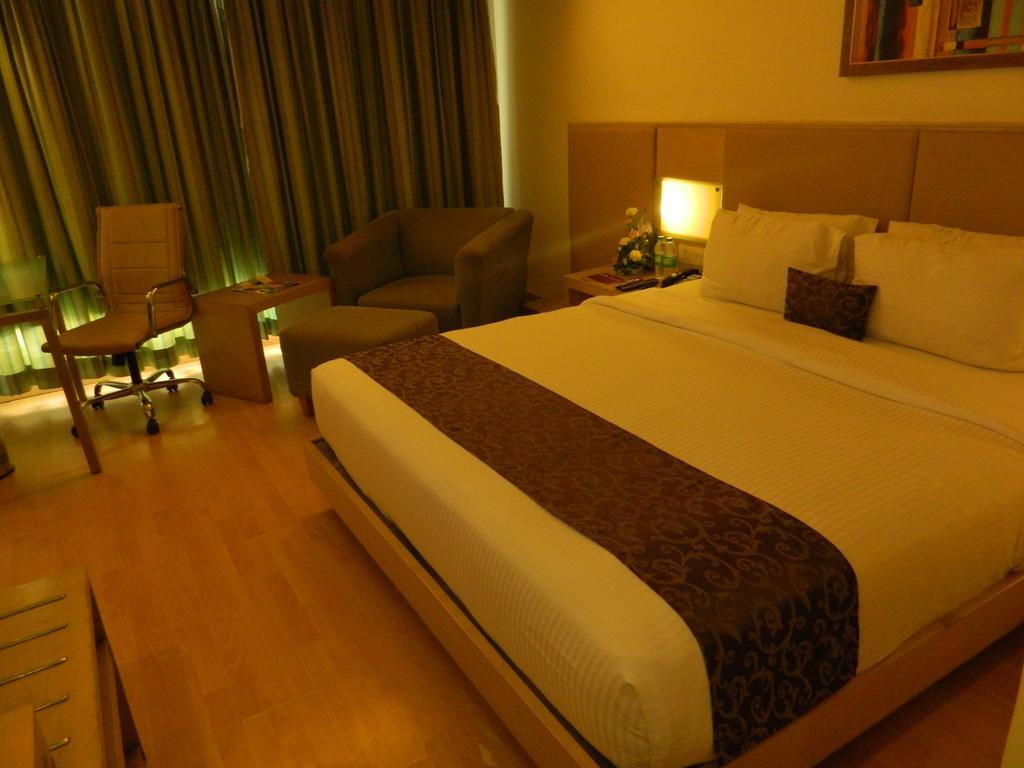 Park Maple Hotel Amritsar Eksteriør billede