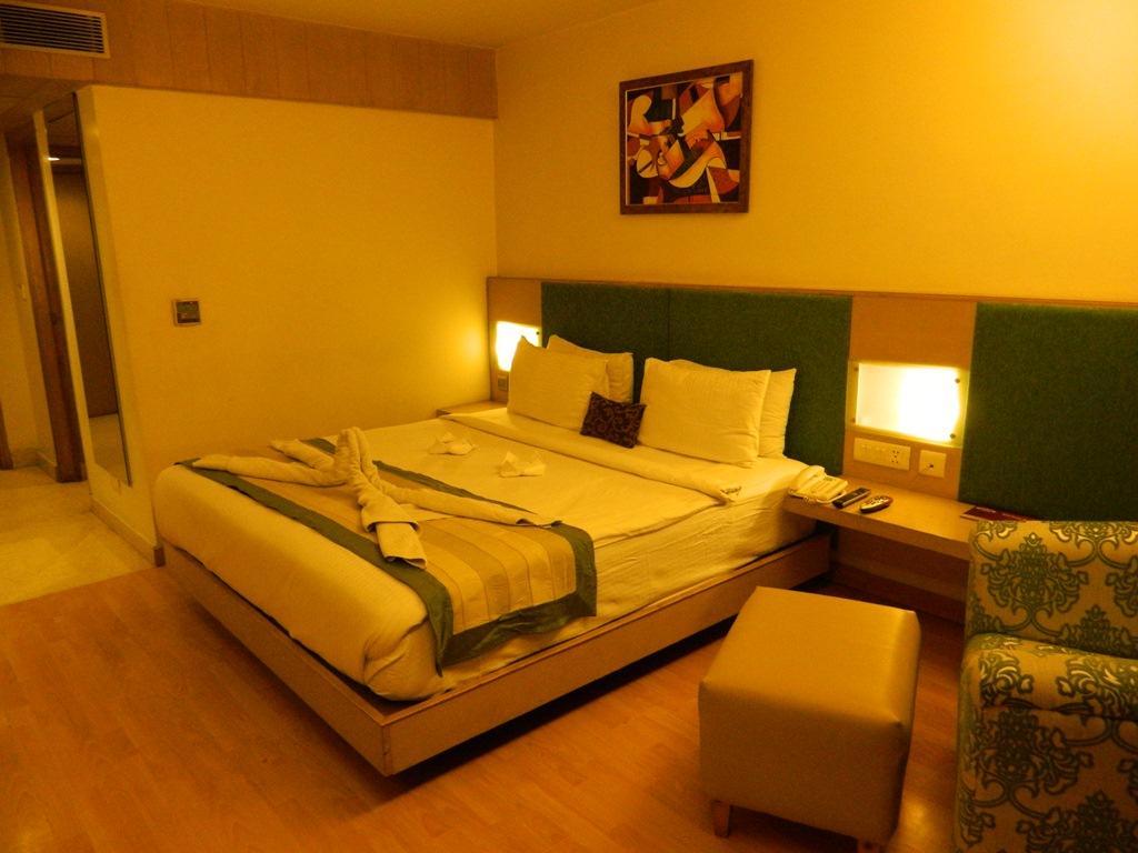 Park Maple Hotel Amritsar Eksteriør billede
