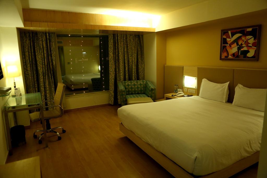 Park Maple Hotel Amritsar Eksteriør billede